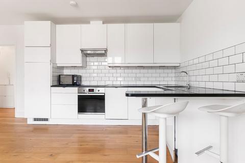 3 bedroom apartment for sale, Roxborough Park, Lower Slopes of Harrow on the Hill