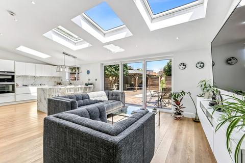 20 Egerton Road, Twickenham, TW2 7SP