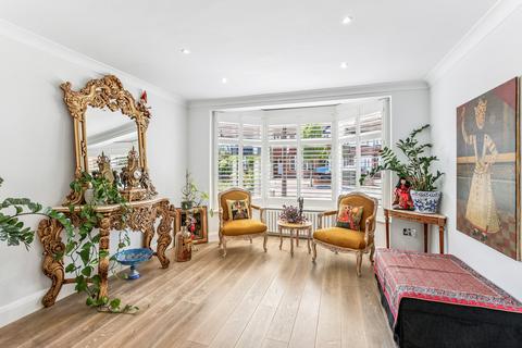 20 Egerton Road, Twickenham, TW2 7SP