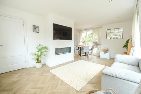 3 bedroom semi-detached house for sale, Woodley Road, Orpington