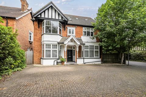 undefined, Hersham Road, Walton On Thames, Surrey, KT12