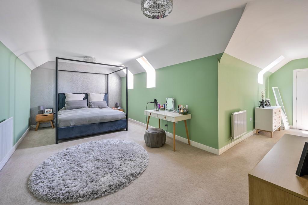 Master Bedroom (top floor)