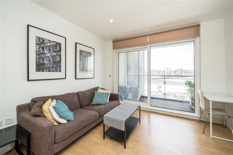 1 bedroom flat for sale, Cornell Square, London SW8