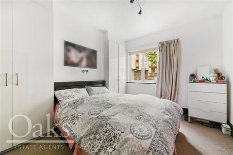 1 bedroom maisonette to rent, Oval Road, East Croydon