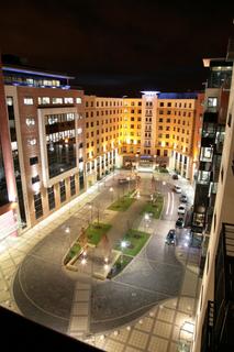 2 bedroom apartment to rent, St James Gate