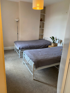 1 bedroom in a house share to rent, Milner Road, Birmingham B29