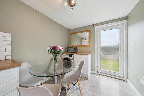 40 Camperdown Court, Helensburgh, G84 9HJ