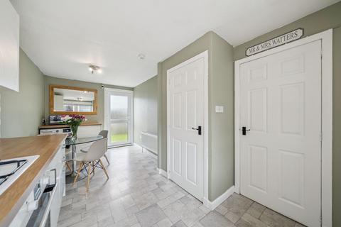 40 Camperdown Court, Helensburgh, G84 9HJ