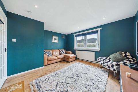 40 Camperdown Court, Helensburgh, G84 9HJ