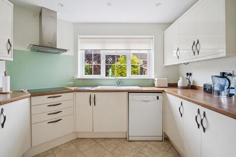 4 bedroom detached house for sale, Godolphin Road, Seer Green, HP9