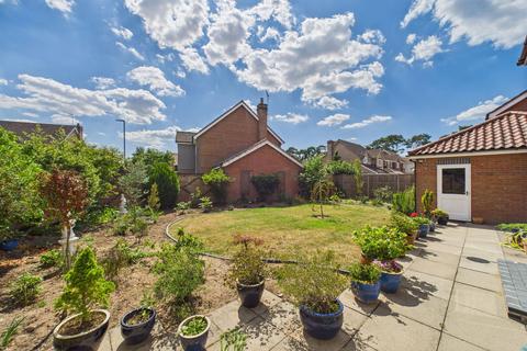10 Plover Close, Thetford, IP24 2YP