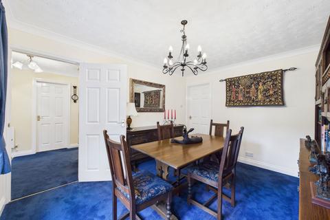 10 Plover Close, Thetford, IP24 2YP