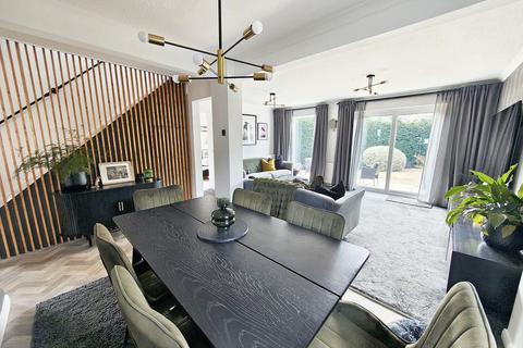3 bedroom detached house for sale, The Beeches, Trowbridge BA14