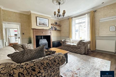 2 bedroom end of terrace house for sale, James Street, Birkenshaw