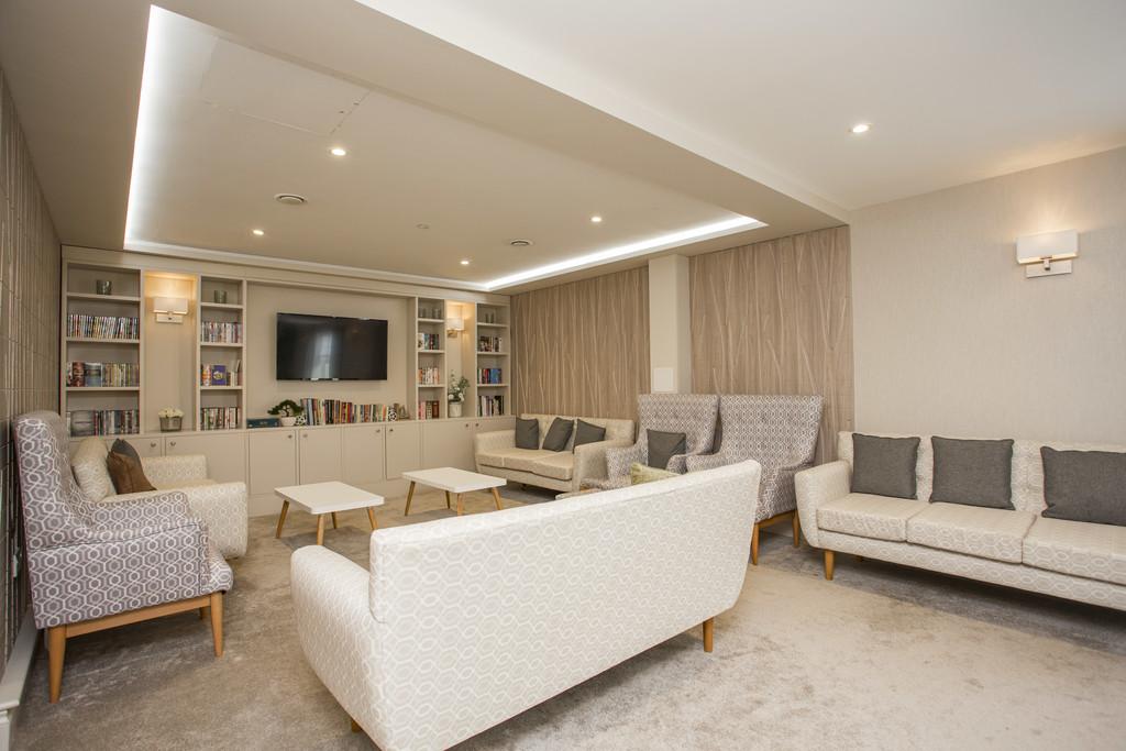  A7 A0354 - Communal lounge