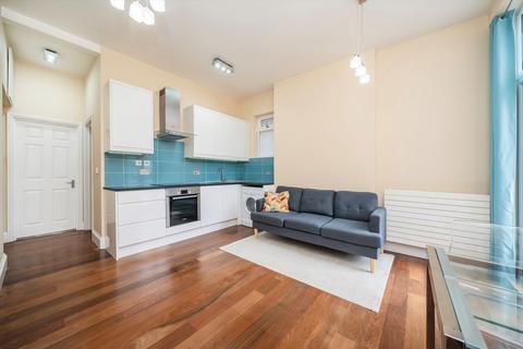 1 bedroom flat to rent, Netheravon Road, London W4