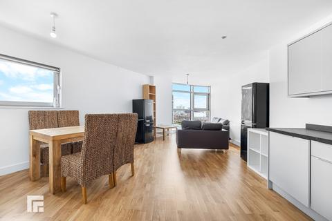 2 bedroom apartment to rent, Altolusso, Cardiff City Centre