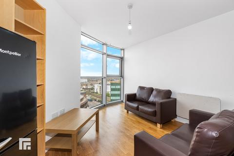 2 bedroom apartment to rent, Altolusso, Cardiff City Centre