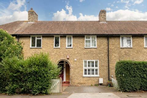 2 bedroom terraced house to rent, Bryony Road, London W12