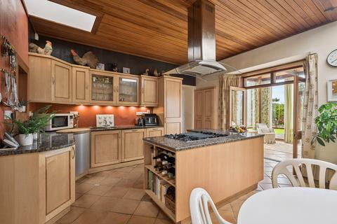 5 bedroom farm house for sale, Auchenbothie Road, Inverclyde PA13