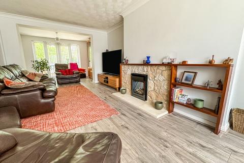 5 bedroom detached house for sale, Kingsmead, Lechlade GL7