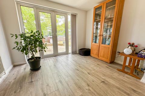 5 bedroom detached house for sale, Kingsmead, Lechlade GL7