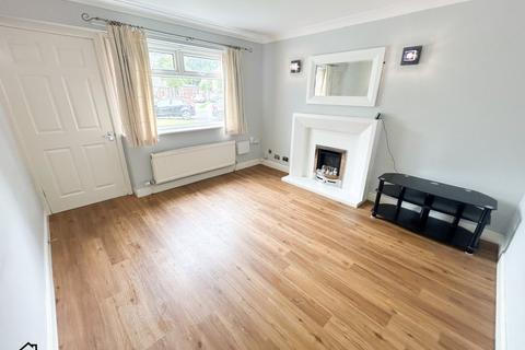 4 bedroom semi-detached house to rent, Chester Avenue, Sale M33