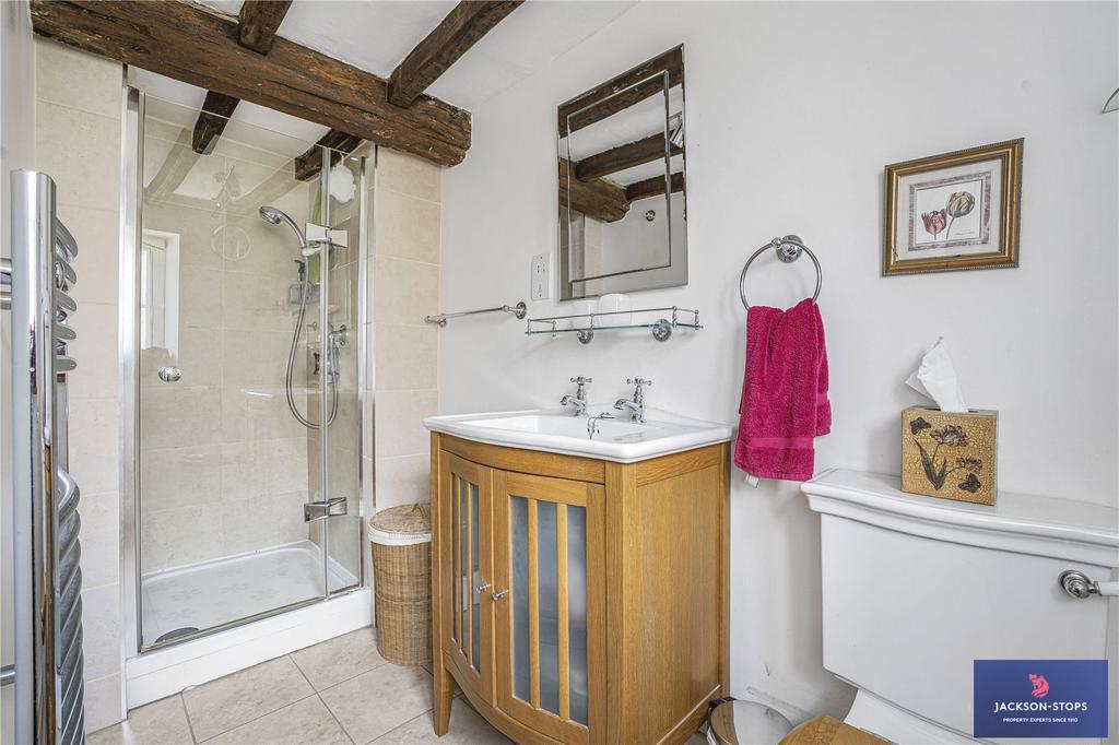 Bedroom 1 Ensuite