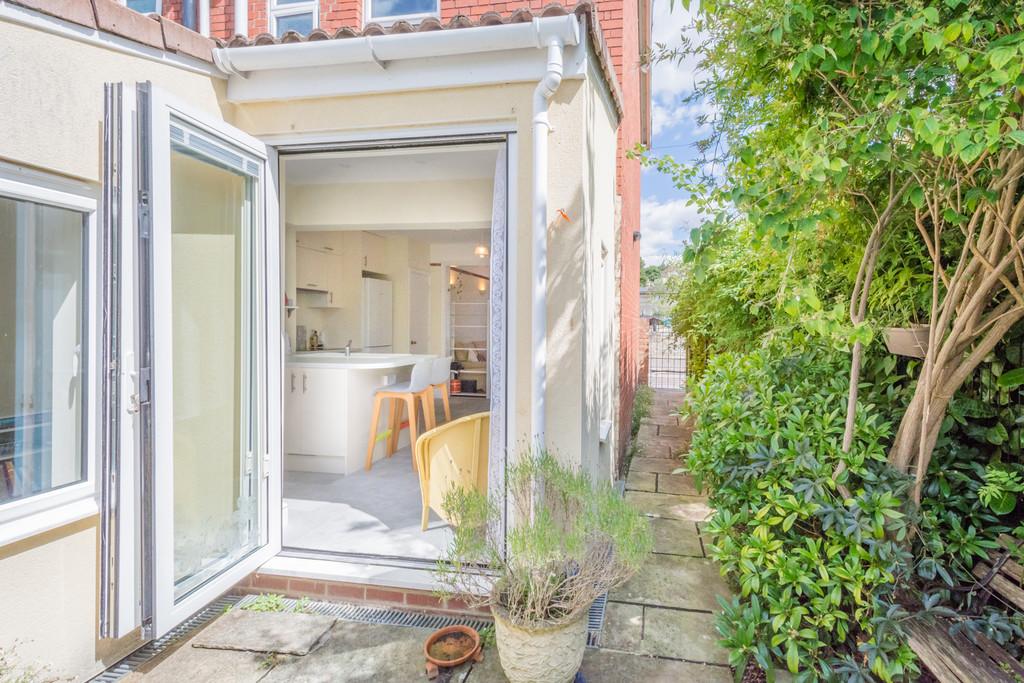 1 Archway Street-14