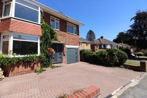 5 bedroom semi-detached house to rent, Annandale Road, Kirk Ella, Hull