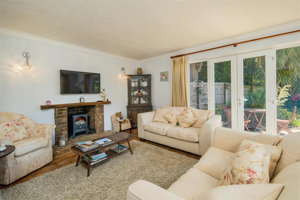 Down Cottage Lounge