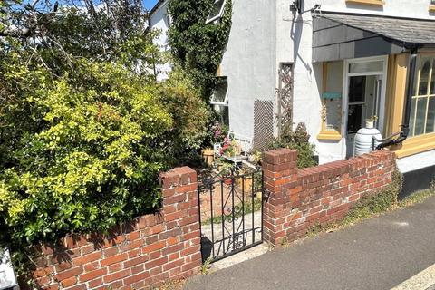 4 bedroom end of terrace house for sale, Hamlin Lane, Exeter EX1