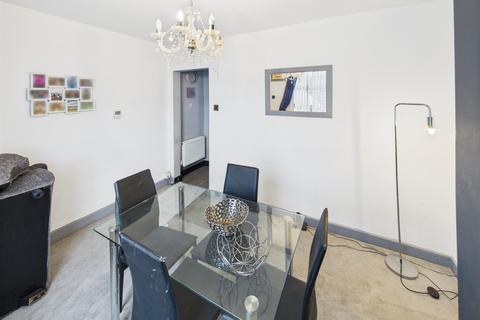 1 Bronallt, Brynteg, Wrexham, LL11 6NW