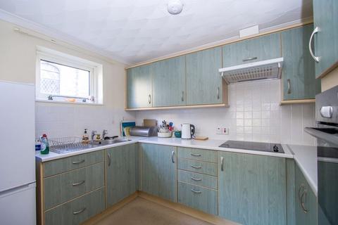 2 bedroom retirement property for sale, Penarth House, Stanwell Road, Penarth