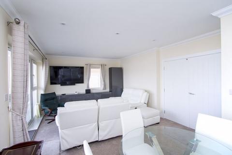 2 bedroom ground floor flat for sale, Ty Gwendollen, Marconi Avenue, Penarth