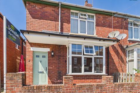2 bedroom semi-detached house for sale, Severn Street, Lincoln, LN1