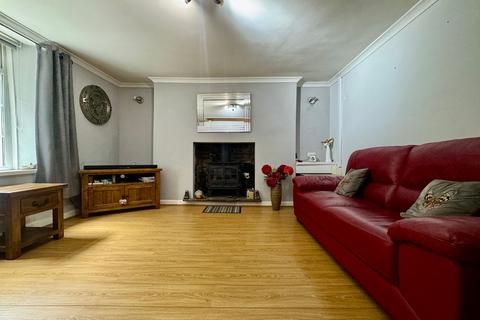2 bedroom cottage for sale, Crumlin, Newport, NP11