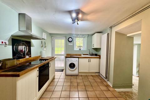 2 bedroom cottage for sale, Crumlin, Newport, NP11