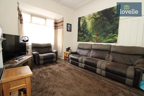 2 bedroom terraced house for sale, Hainton Avenue, Grimsby DN32