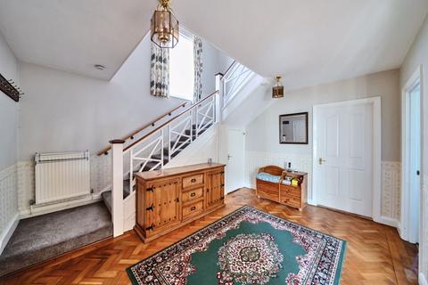 3 bedroom detached house for sale, Wyvern Road, West Purley