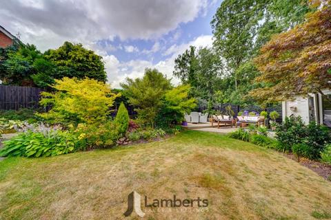 2 Brookhampton Close, Redditch, B97 5FF
