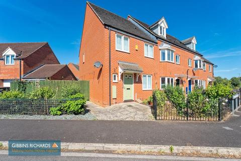3 bedroom end of terrace house for sale, Meadowlands Avenue, Bridgwater