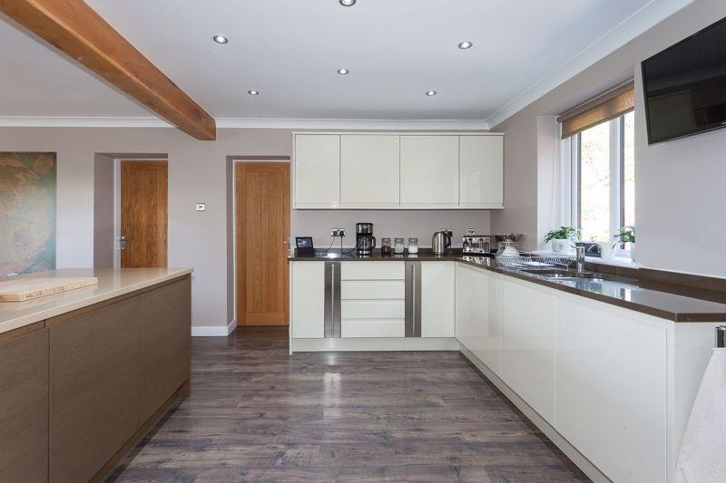 Dining kitchen