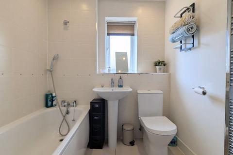 4 bedroom detached house to rent, Golf Open 2026 at St. Thomas More Drive, Ainsdale - Sleeps 7