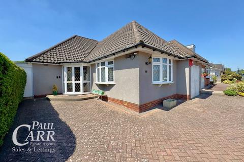 2 bedroom detached bungalow for sale, Irnham Road, Four Oaks, Sutton Coldfield, B74 2TN