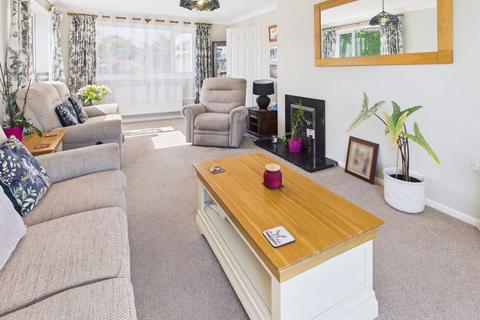 undefined, Troon, Camborne - Generous size gardens