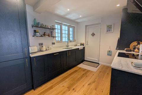 2 bedroom apartment for sale, Grand Parade, Old Portsmouth