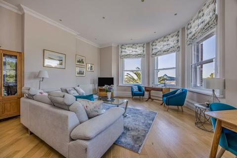 2 bedroom flat for sale, Clarence Parade, Southsea