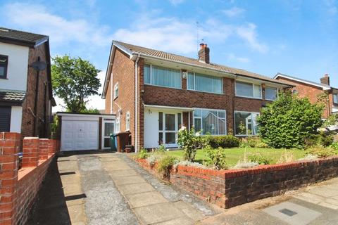4 bedroom semi-detached house for sale, Rochford Avenue, Manchester M45