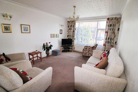 4 bedroom semi-detached house for sale, Rochford Avenue, Manchester M45